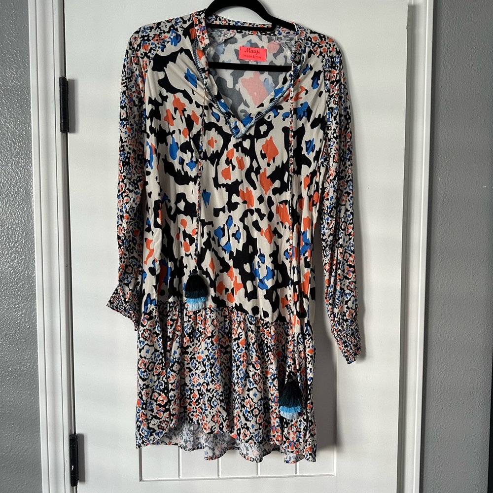 Black and white flowy maaji beach cover up size medium